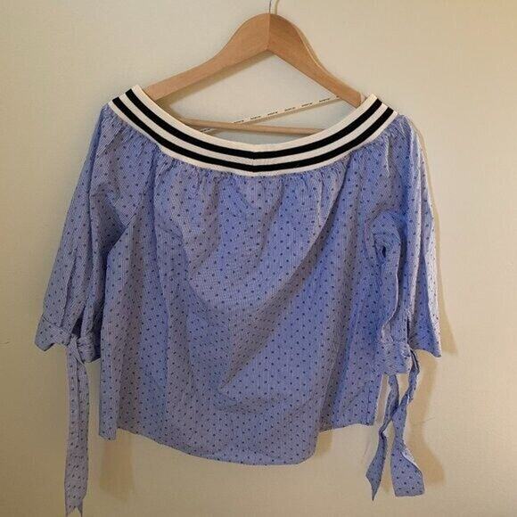 BLANK NYC Womens Size Medium Blouse Stars Stripes Off the Shoulder Lightweight - Picture 3 of 5